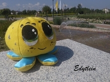 Szyta maskotka wykonana na wzór słynnego motywu ośmiorniczki - oczywiście w moim stylu!