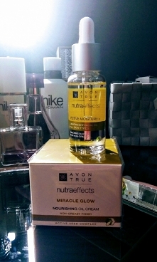 mega zestawik... nawilża... wygładza.. odżywia !! polecam 