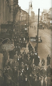 Nowy Świat, Warszawa.
20 - lecie miedzywojenne