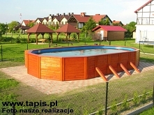 Basen drewniany o długości 9 metrów. Producent: TAPIS.PL