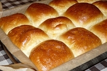 Maślane bułeczki przytulone...