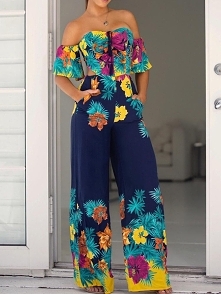 Floral Print Bell Sleeve Tie Back Wide Leg Jumpsuits
Rozmiar: S, M, L, XL
Kolor: purplish blue