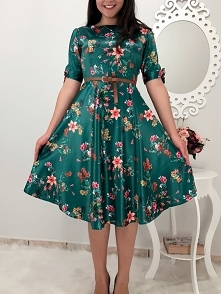Floral Print Tied Sleeve Pleated Casual Dress
Rozmiar: S, M, L, XL
Kolor: green