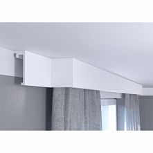 Nowoczesna gładka listwa do zabudowy karnisza QL036 Mardom Decor Elite to maskownica o wysokości 15 cm. Profil osłony karnisza jest całkowicie gładki, posiadający wyprofilowane ...