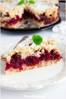 Kruche ciasto z wiśniami