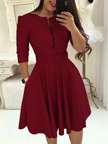 Solid Zipper Up Belted Pleated Casual Dress
Rozmiar: S, M, L, XL
Kolor: Wine red