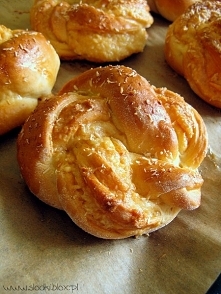 Drożdżówki kokosowe