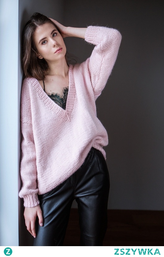 Venice V-neck Sweater