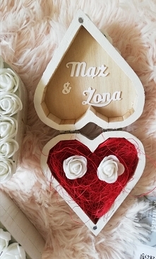 Pudełeczko na obrączki