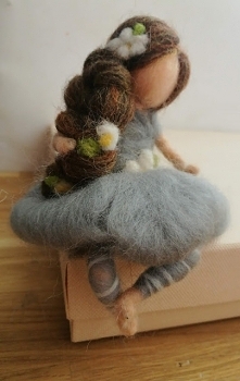 Laleczka z filcu