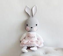 Kroliczek Dots Powder Pink w sukience imię