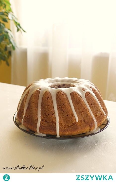 Jogurtowa babka cytrynowa