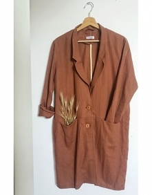 Nowe płaszcze uszyte z lnu - rozmiar oversize, super cena - różne kolory. Po kliknieciu w zdjecie przejdziesz na strone
modish.pl