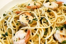 Spaghetti Aglio Olio z krewetkami