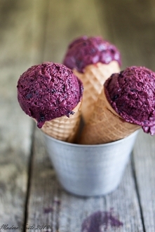 Łatwe lody jagodowe