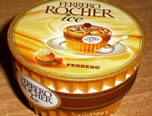 Lody Ferrero Rocher !! Uwielbiam ich praliny A lody bardzo przypominają je w smaku i nie mają sztucznego i chemicznego smaku ani zapachu. Polecam !