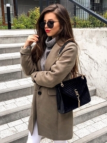 Płaszcz dostępny na wnetubranie.pl