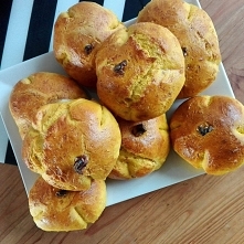 Bułeczki, bigos, chałka i z...