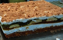 Ciasto śmietankowo-owocowe bez pieczenia