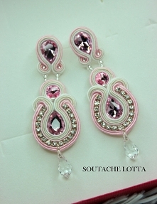 BIŻUTERIA ŚLUBNA 
FACEBOOK: SOUTACHE LOTTA 
GMAIL: soutachelotta26@gmail.com INSTAGRAM: @soutache_lotta