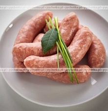 Biała kiełbasa zapiekana w piekarniku