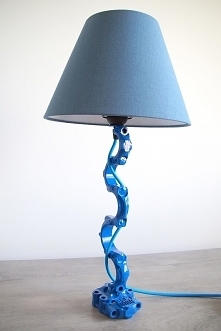 Biradera - Loftowa lampa z części samochodowych