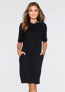 Sukienka mała czarna
link w komentarzu