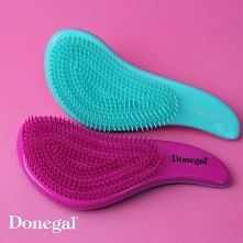 Znana i uwielbiana za swoją delikatność i stanowczość - TT Brush.

TT Brush by Donegal