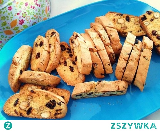 biscotti- żurawiną i migdałami