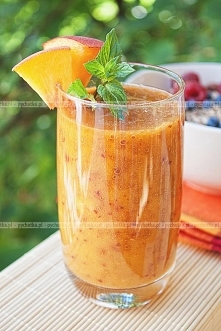 Brzoskwinie z miodem