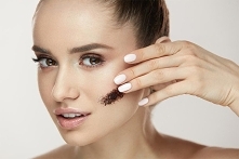 Kawa w kosmetyce - jakie właściwości wykazuje?