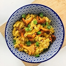 Pyszne dyniowe risotto z kurkami. Świetny pomysł na szybki obiad z wykorzystaniem dyni