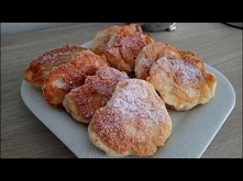 Racuchy drożdżowe z jabłkami