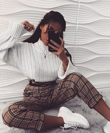 TOP 20+ Modnych Inspiracji na Stylizacje z Kratką