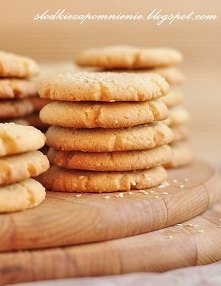 CIASTECZKA CHAŁWOWE