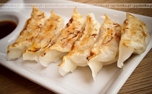 Pierożki z owocami, lukrowane