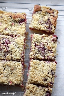 Ciasto z porzeczkami i kruszonką