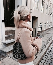 Podoba się? Zaobserwuj prof...