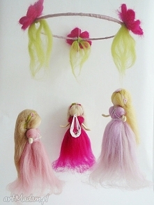 Mobil-karuzela. Zabawa z kroplą deszczu.