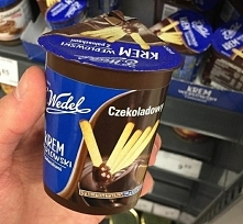 I kolejna wedlowska nowość chyba wzorowana na nutelli ! krem wedlowski z paluszkami do maczania !