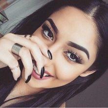 Domowej roboty odżywka na porost rzęs