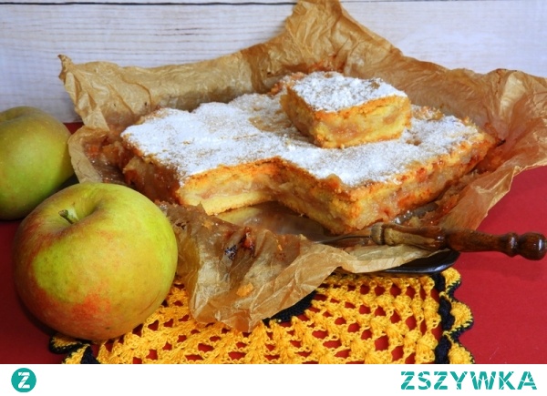 Prosta i szybka szarlotka