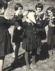 Kolejna zabawa z dzieciństw...