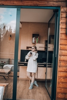 Sesja z domu, Sesja zdjęciowa w pomieszczeniu, Sesja w górach, Apartamenty Szuflandia, Beskidy, Beskids Mountain 

Session from home, Photo session in the room, Session in the m...