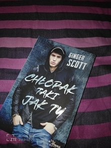 Chłopak taki jak ty to zdecydowanie nie jest książka o miłości dla nastolatek. U mnie wycisnęła sporo łez. Poruszyła mnie do tego stopnia iż na pewno szybko nie sięgnę po kolejn...