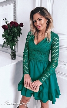 Sukienka z koronkową górą od illuminate.pl <3