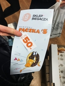 jak zjeść pączka za darmo?
...