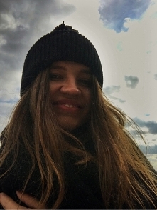 na pogodę w kratkę mam szalik i czapkę