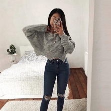 Wiosenna stylówka z szarym sweterkiem