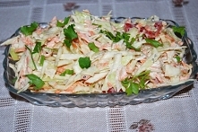 Surówka z białej kapusty